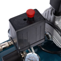 XTLINE Öl-Kompressor 2200 W, 50 l